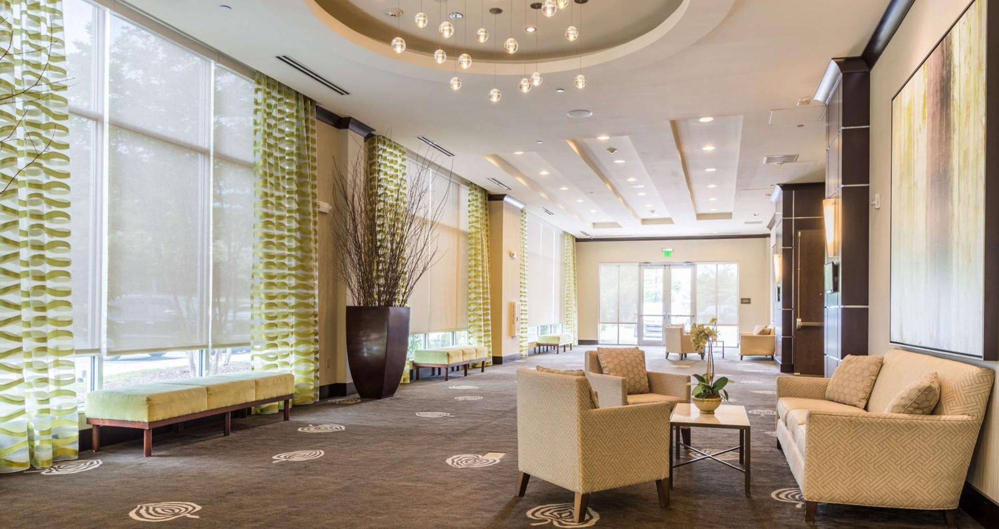 Hilton Garden Inn Raleigh Cary Buitenkant foto