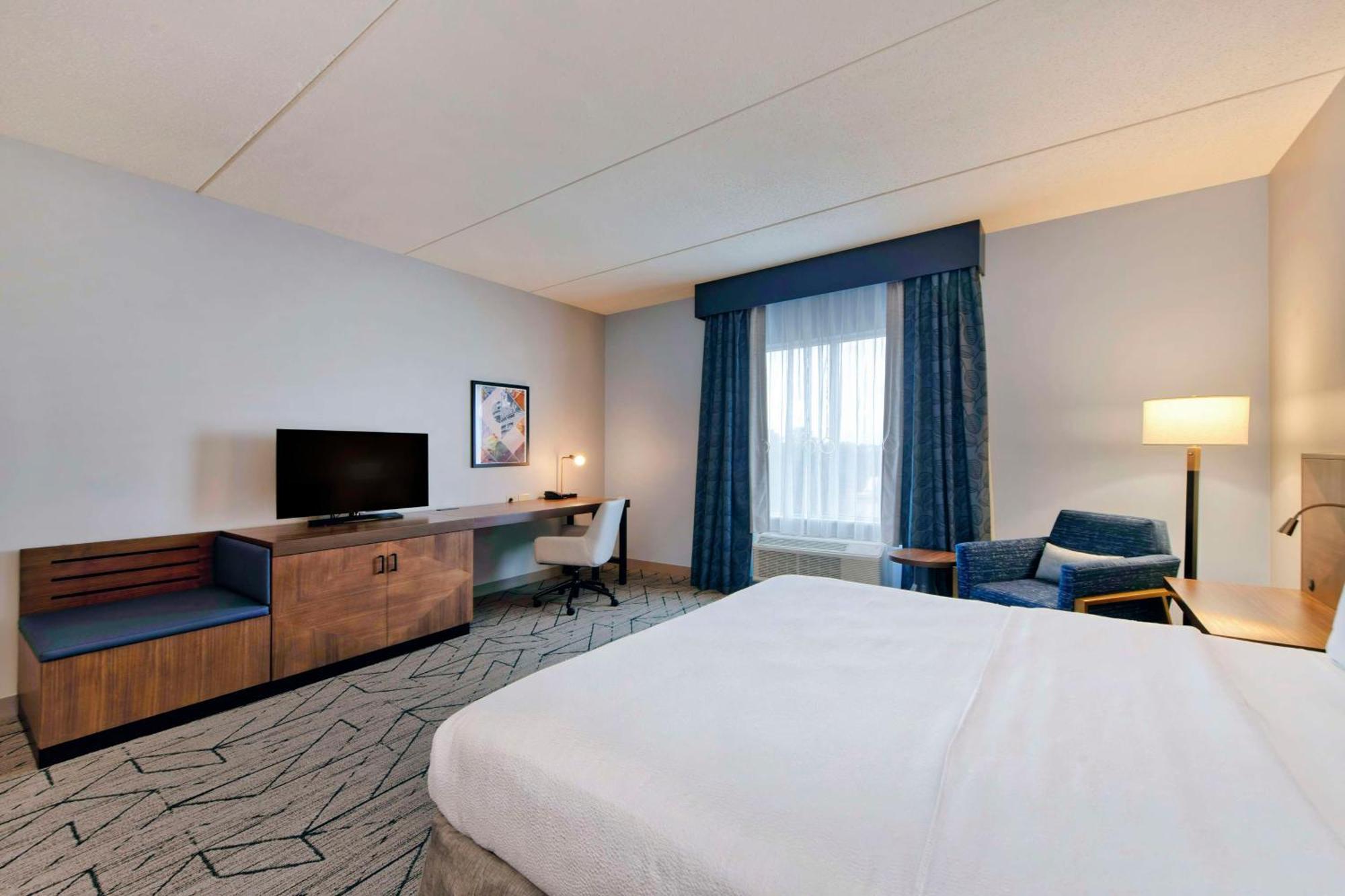 Hilton Garden Inn Raleigh Cary Buitenkant foto
